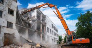 Промышленный демонтаж зданий Бугульма, цена от 2924 руб.
